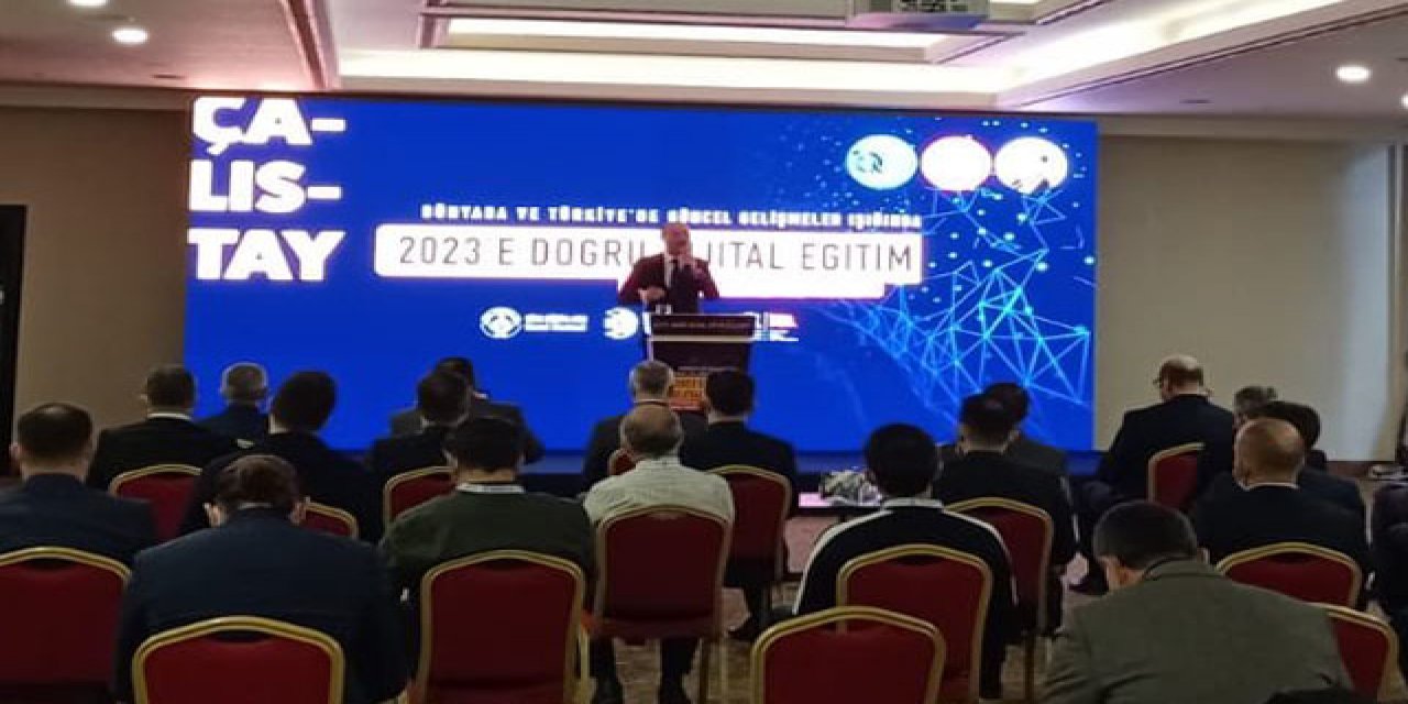 Dijital eğitim deneyimleri paylaşıldı