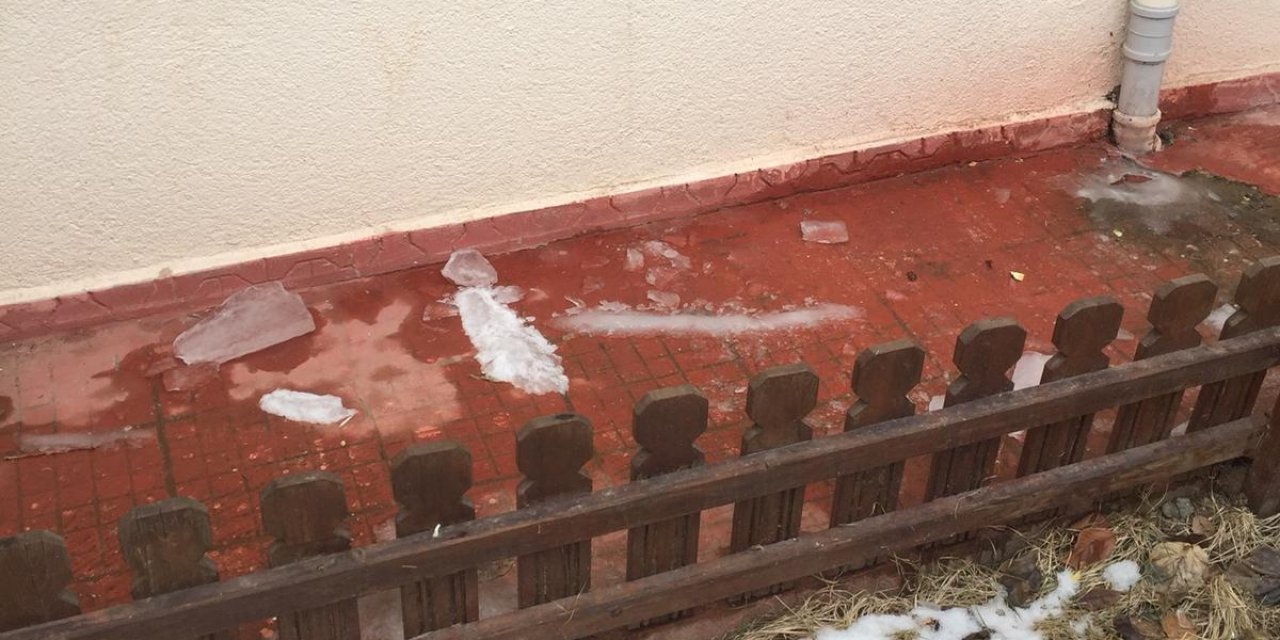 Polis memuru ve öğretmen eşi evde ölü bulundu