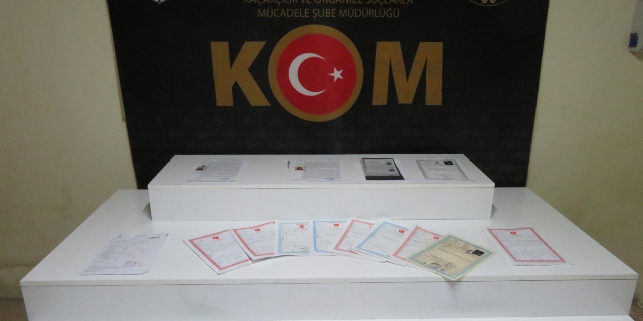 Tapu memurlu 'arsa çetesine' operasyon: 16 gözaltı