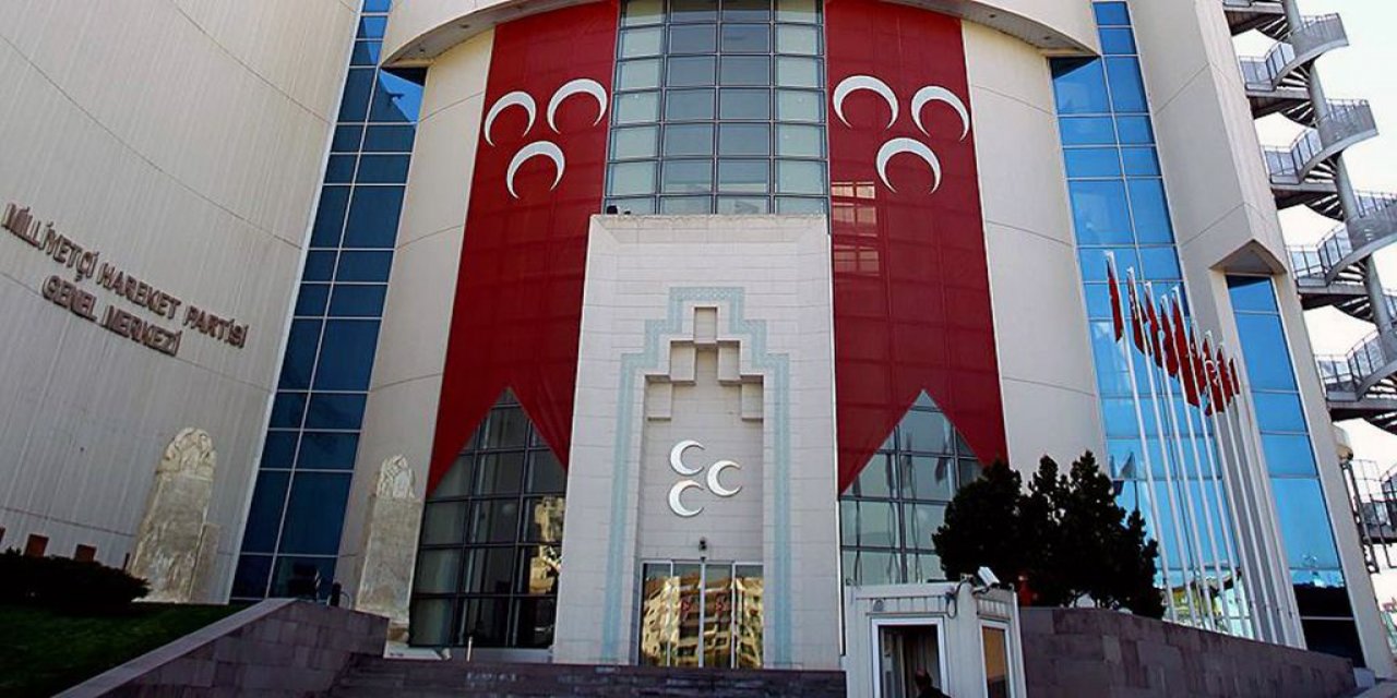 Bahçeli "Açıklarsak insan içine çıkamazsın" demişti... MHP, Davutoğlu'na yönelik o sözlerin perde arkasını açıkladı: Hükümeti kurdurmadı