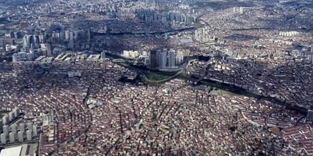 İstanbul'da bu üç ilçeye dikkat!  Kandilli "fayda anormallik var" diyerek uyardı!