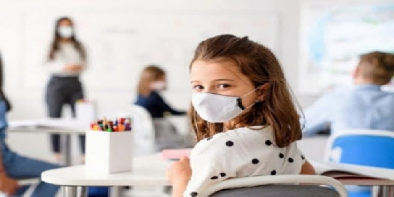Öğrenci ve öğretmen pozitif çıksa da eğitime devam edilecek!