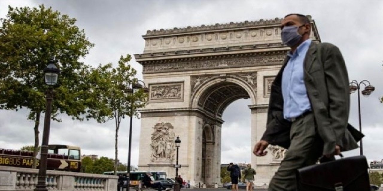 Fransa’da son 24 saatte 22 bin 858 yeni koronavirüs vakası