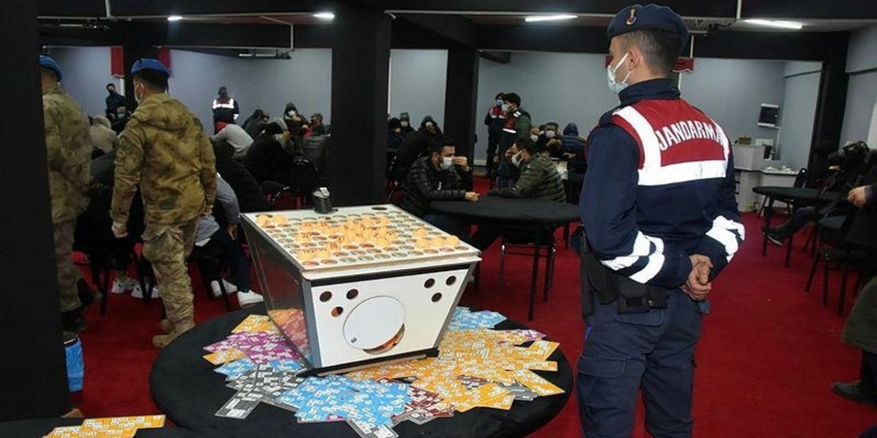 İzmir'de jandarmadan 2 milyon 600 bin liralık kumar operasyonu