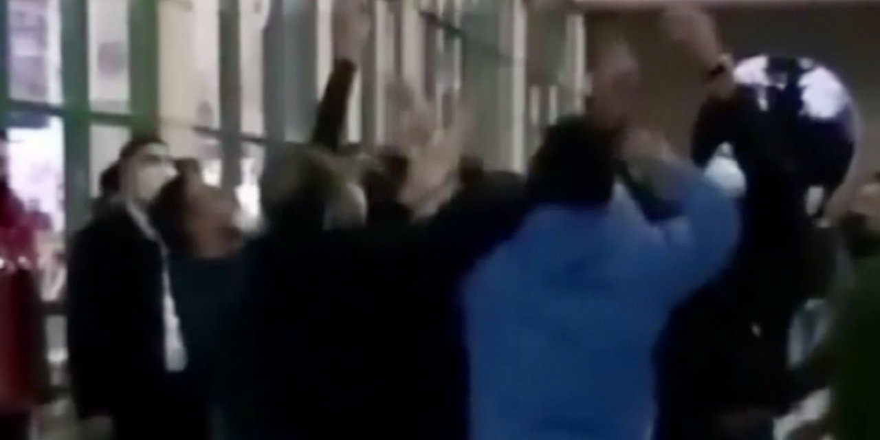 Asker uğurlamada 'koronavirüs' yine unutuldu