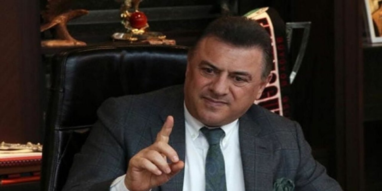 Hasan Kartal: Herhalde hocamız Rumence küfür etti, hakem de anladı attı