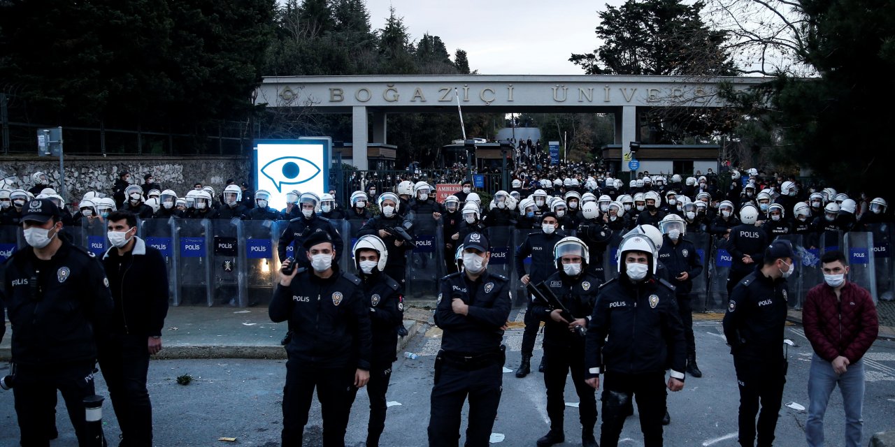 Valilik'ten Boğaziçili öğrencilere "eylem yasağı" hatırlatması! "5 Şubat'a kadar yürürlüktedir"
