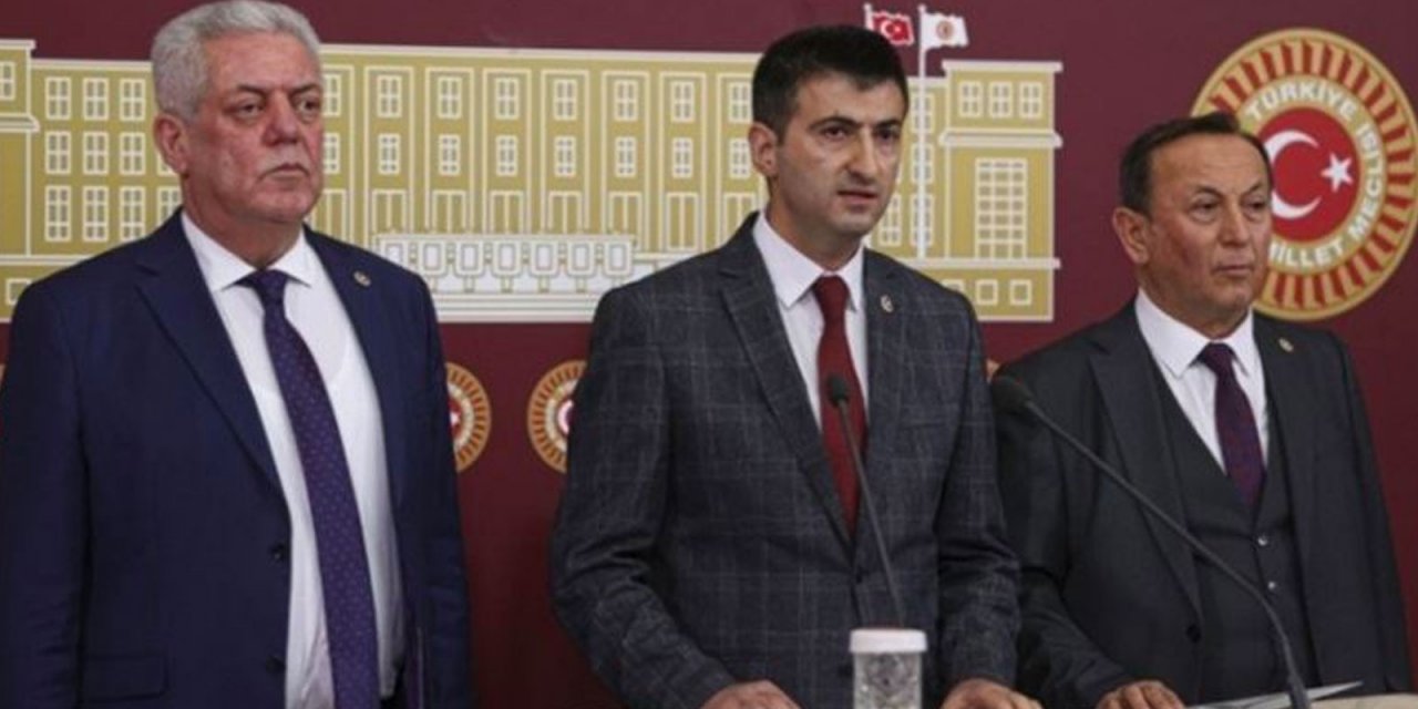 CHP'den istifa eden 3 vekil Kemal Kılıçdaroğlu'ndan ne istedi? Deniz Zeyrek "Üç vekil, üç talepte bulunmuş" diyerek açıkladı!