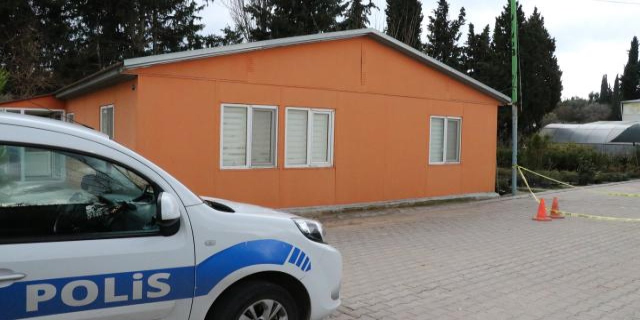 Buca Belediyesine ait binaya silahlı saldırı!