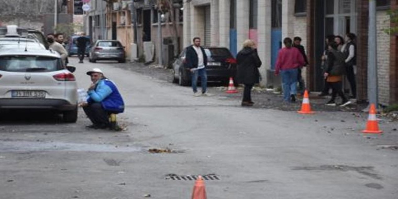 İzmir'de 5.2 büyüklüğünde bir yeni deprem daha!