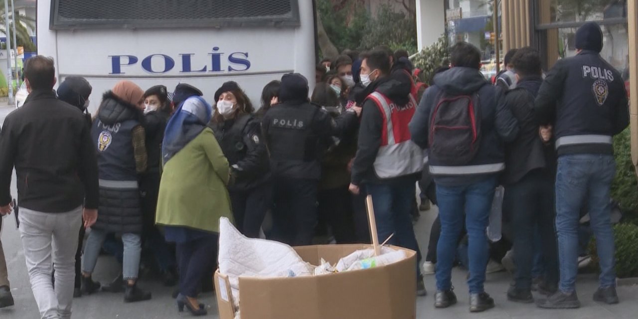 Boğaziçi Üniversitesi çevresinde toplanan gruplar gözaltına allındı