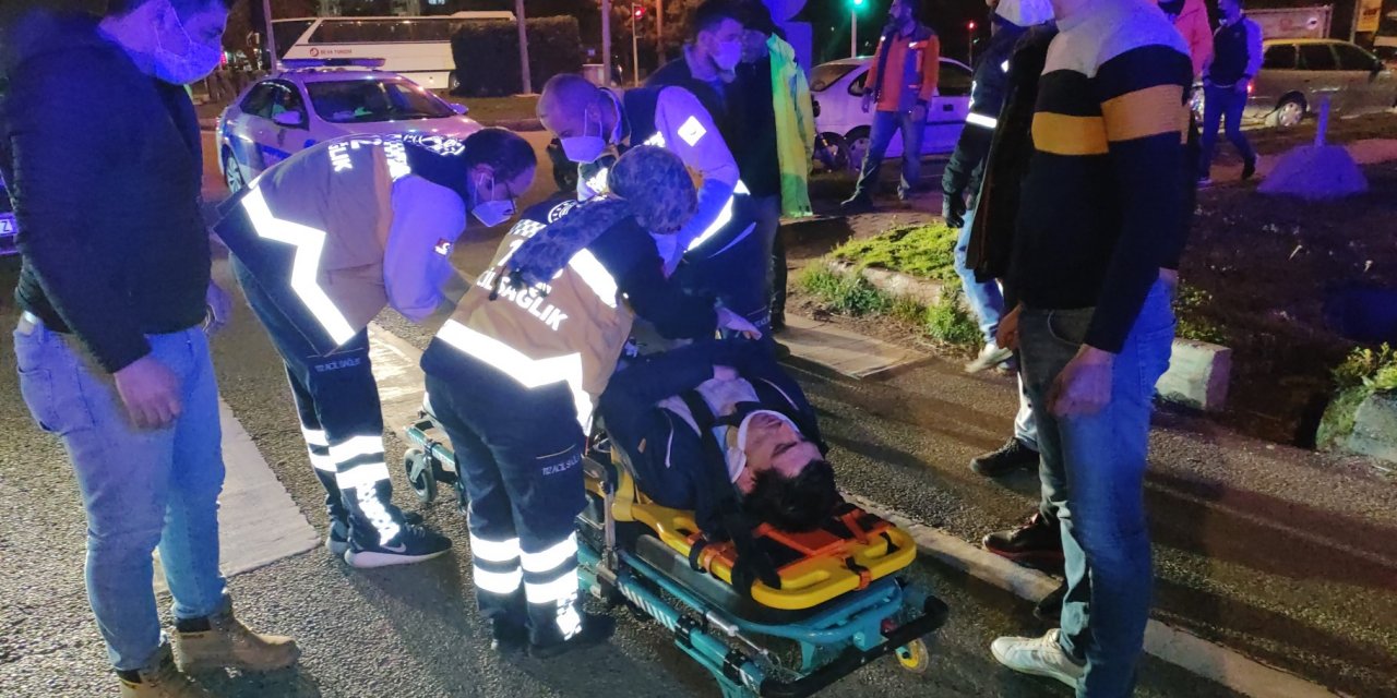 Yolun karşısına geçmek isteyen yayaya minibüs çarptı