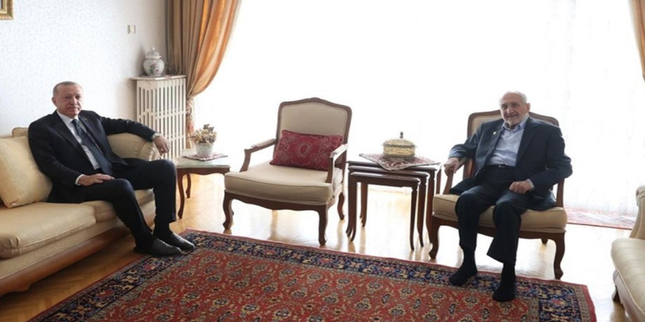 "Saadet Partisi camiasında hiçbir kafa karışıklığı yok" diyerek açıkladı! Karamollaoğlu'nun danışmanı "ittifak" tartışmalarına son noktayı koydu!