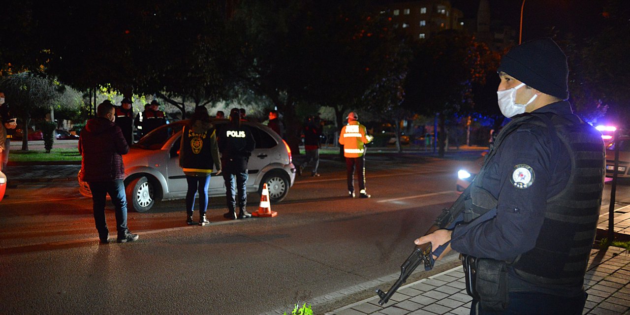 Adana'da 2 bin polis ile drone destekli asayiş uygulaması
