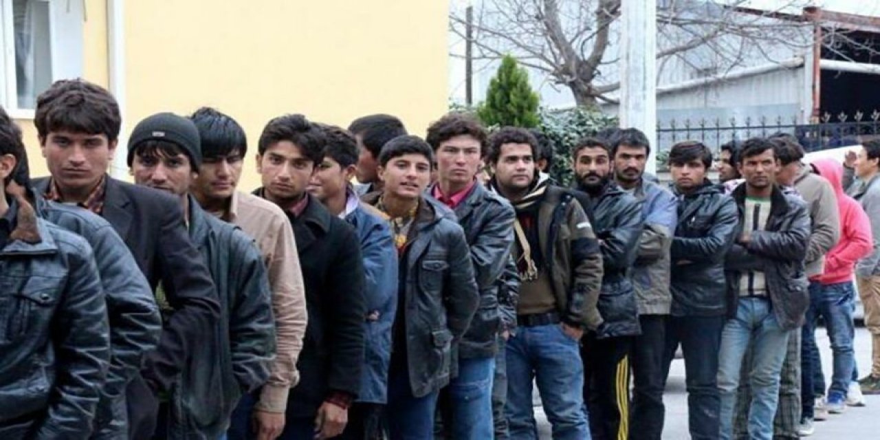197 bin yabancı Türkiye’yi terk etti! En çok Afganlar geldi... İşte TÜİK'in "Vatandaşlık ülkesine göre yabancı nüfus" sayısı...