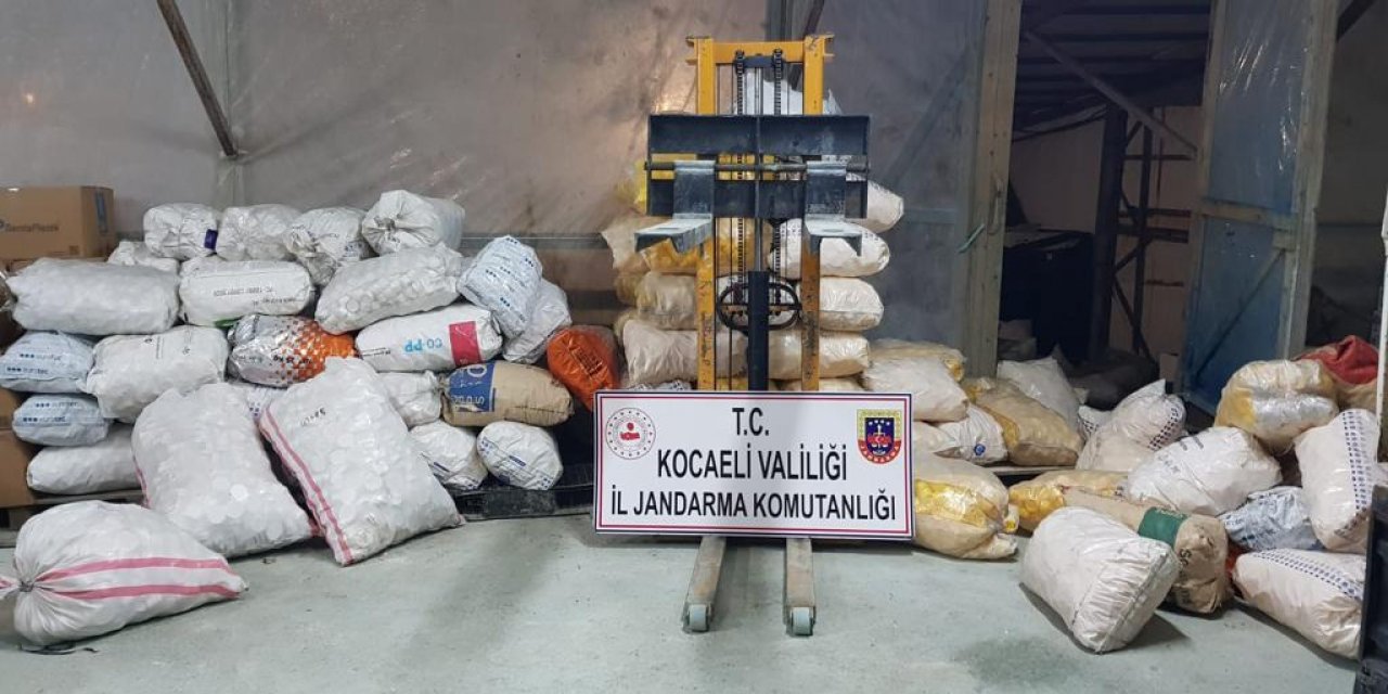 Kocaeli’nde 20 milyon lira değerinde sahte tarım ilacı ele geçirildi