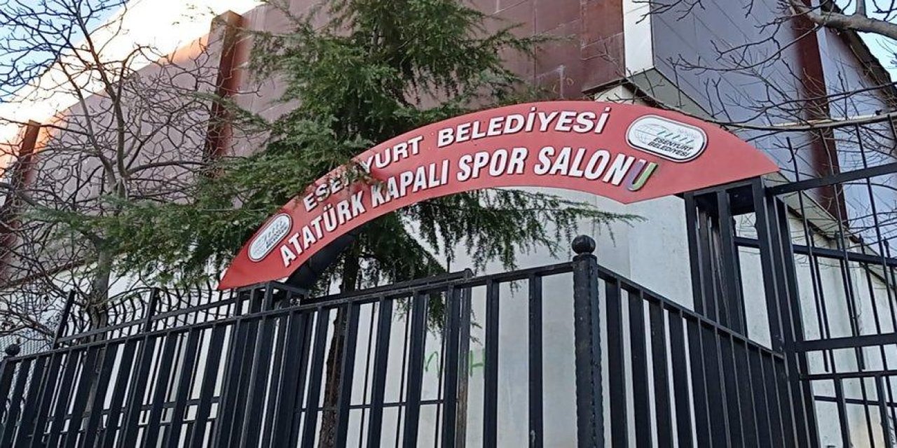 Kaymakamlık CHP'li belediyenin spor tesislerine el koydu! 150 çalışan işsiz kaldı...