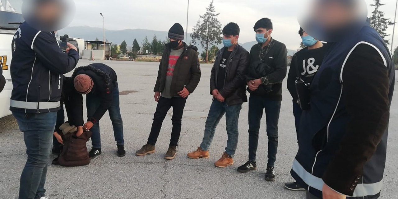 Osmaniye’de 6 kaçak göçmen yakalandı