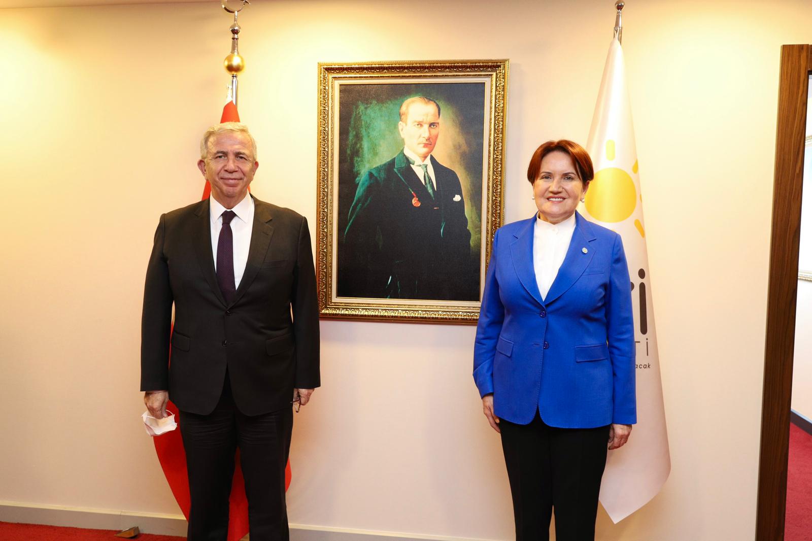 Meral Akşener'den Mansur Yavaş'a: Mansur beyin şahsında bizim gibilerin vicdanı harekete geçti