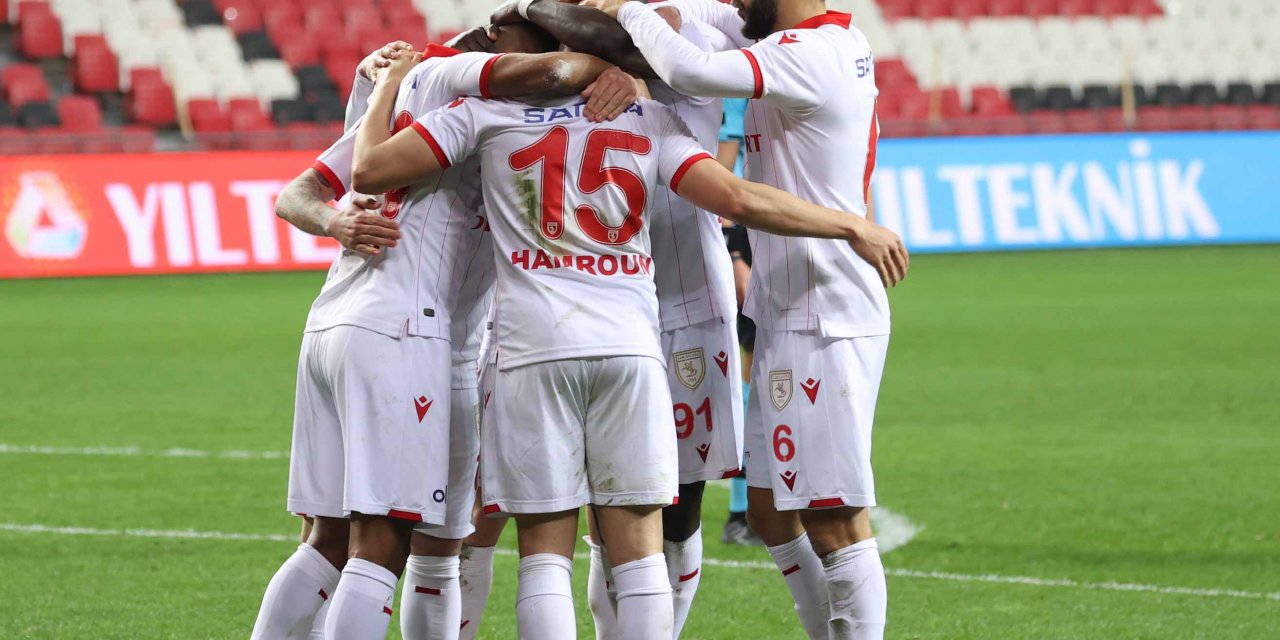 Yılport Samsunspor-Royal Hastanesi Bandırmaspor: 3-1