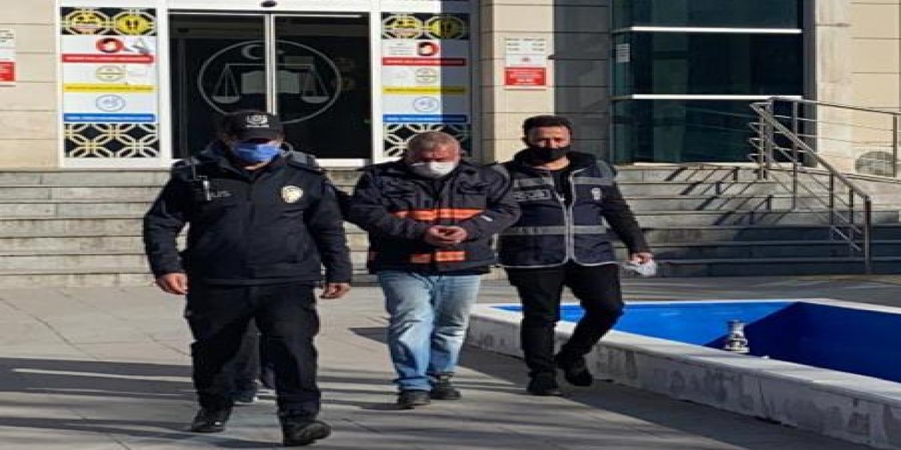 Kırşehir'de tartıştığı eşinin canını aldı