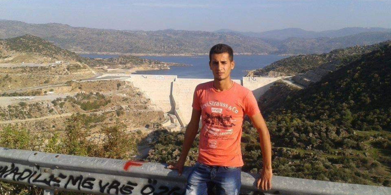 Oltaya takılan balığı çıkarmak için göle giren genç boğuldu