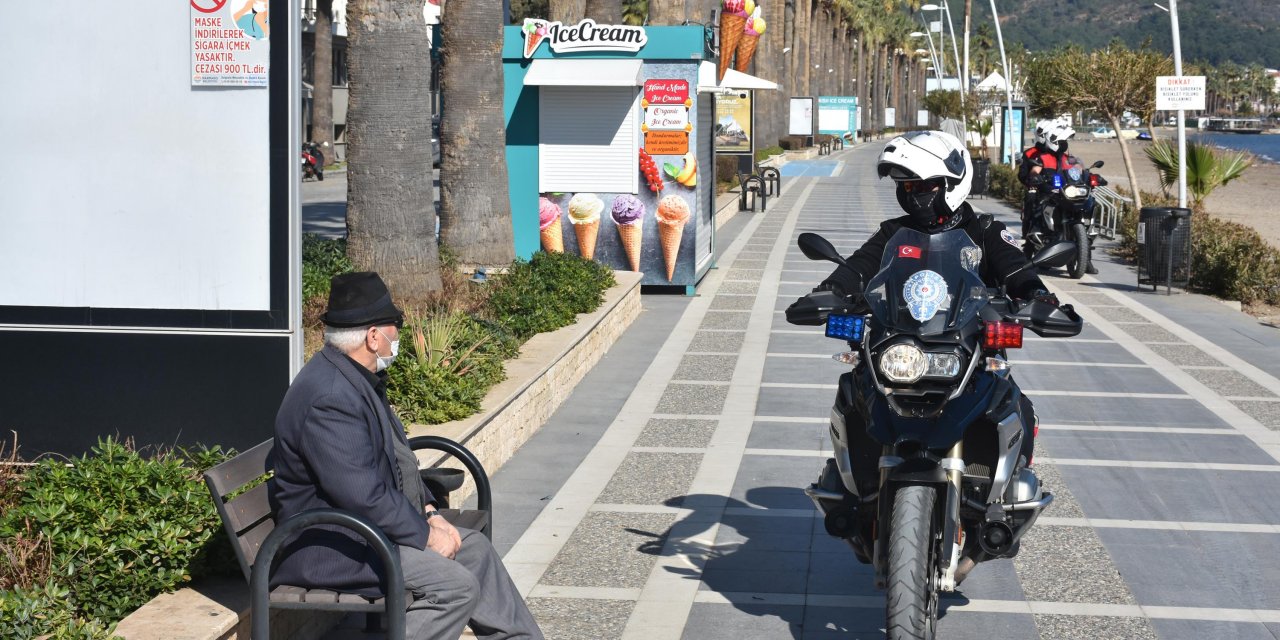 Marmaris'te kısıtlamada giriş yasaklanan sahil yollarında denetim