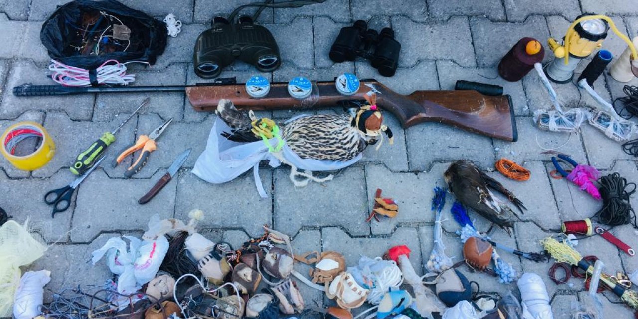 Tuzakla yırtıcı kuşları yakalayan 3 kişiye 176 bin lira ceza