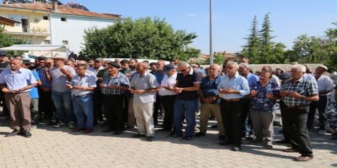 Anne ve babanın 8 yaşındaki oğullarının hayatını kaybettiği kazada helallik alındı