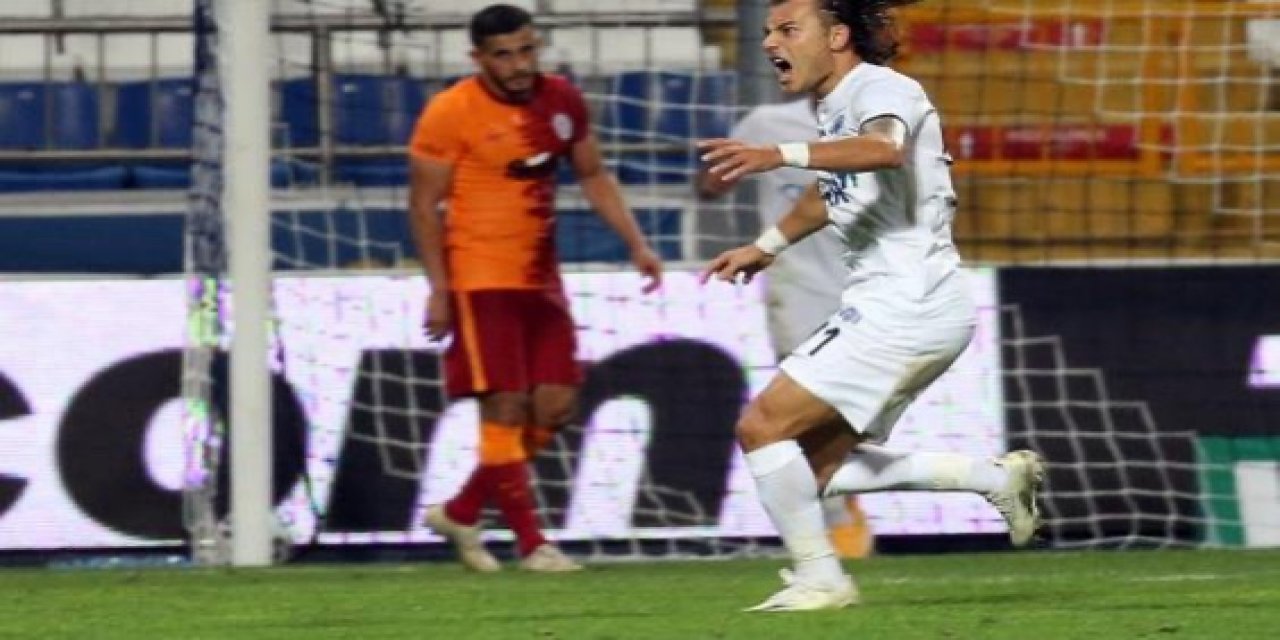 Galatasaraya bu sezon ligdeki ilk mağlubiyetini Kasımpaşa tattırdı, Süper Lig'in 4. haftasında Galatasaray, deplasmanda Kasımpaşa'ya 1-0 mağlup oldu
