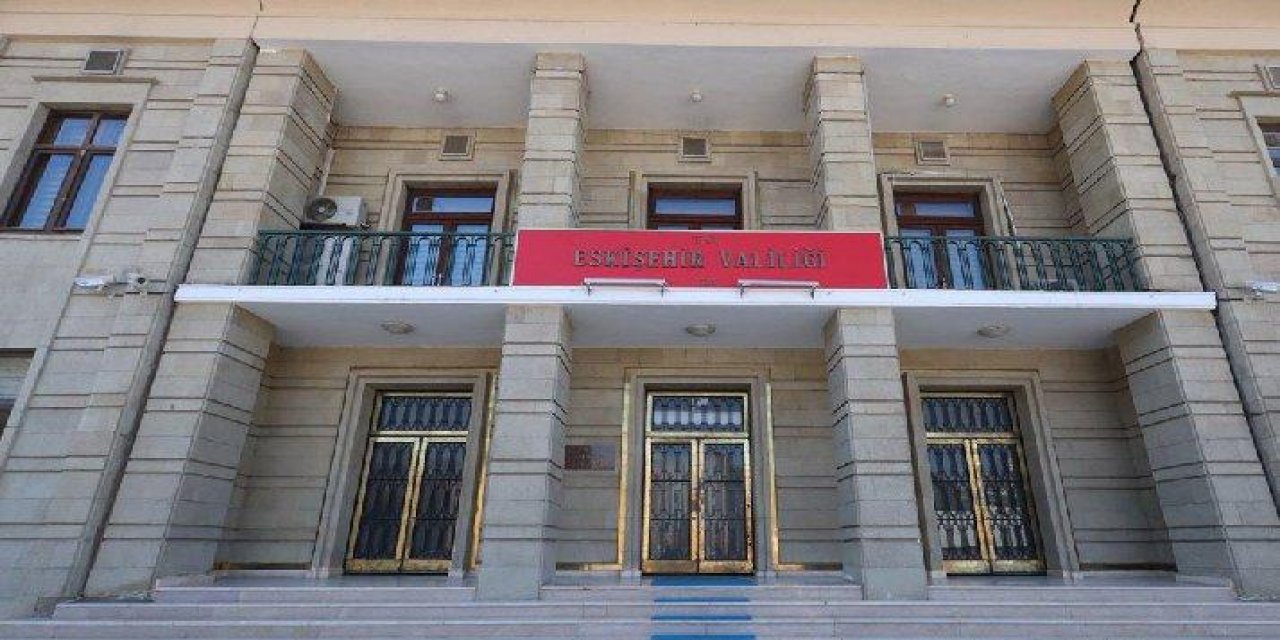 Valilik'ten "AKP" ayarı! Eskişehir’de tüm etkinlikler 15 gün süreyle yasaklandı ama...