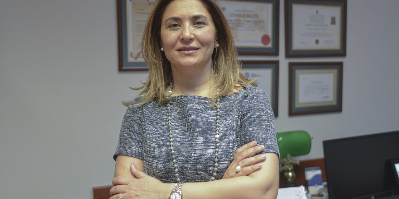 Halk Sağlığı Uzmanından önemli açıklama!: "12-17 yaş grubunda da aşı önceliği kronik hastalığı olanlarda olacak!"