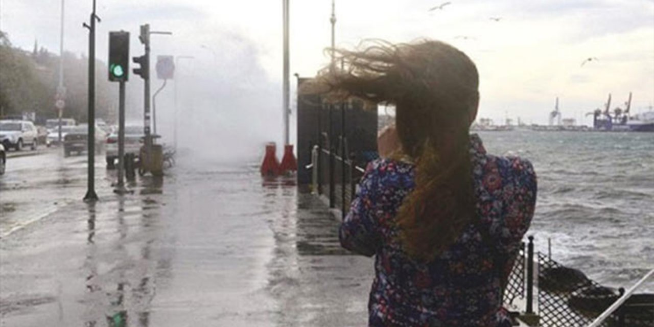 Meteoroloji tarih ve saat verdi.... İstanbul için yeni fırtına uyarısı!