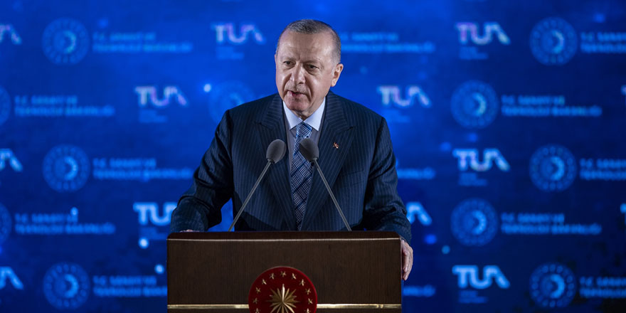 Cumhurbaşkanı Erdoğan: Tüm dünyanın gözü üzerimizde