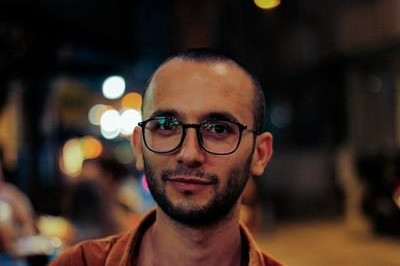 Gözaltına alınan foto muhabiri Ozan Acıdere'ye ev hapsi