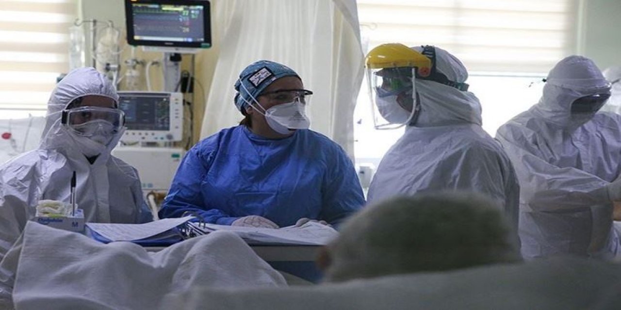 "Üçüncü dalganın eşiğindeyiz" Koronavirüs salgınında korkutan uyarı!