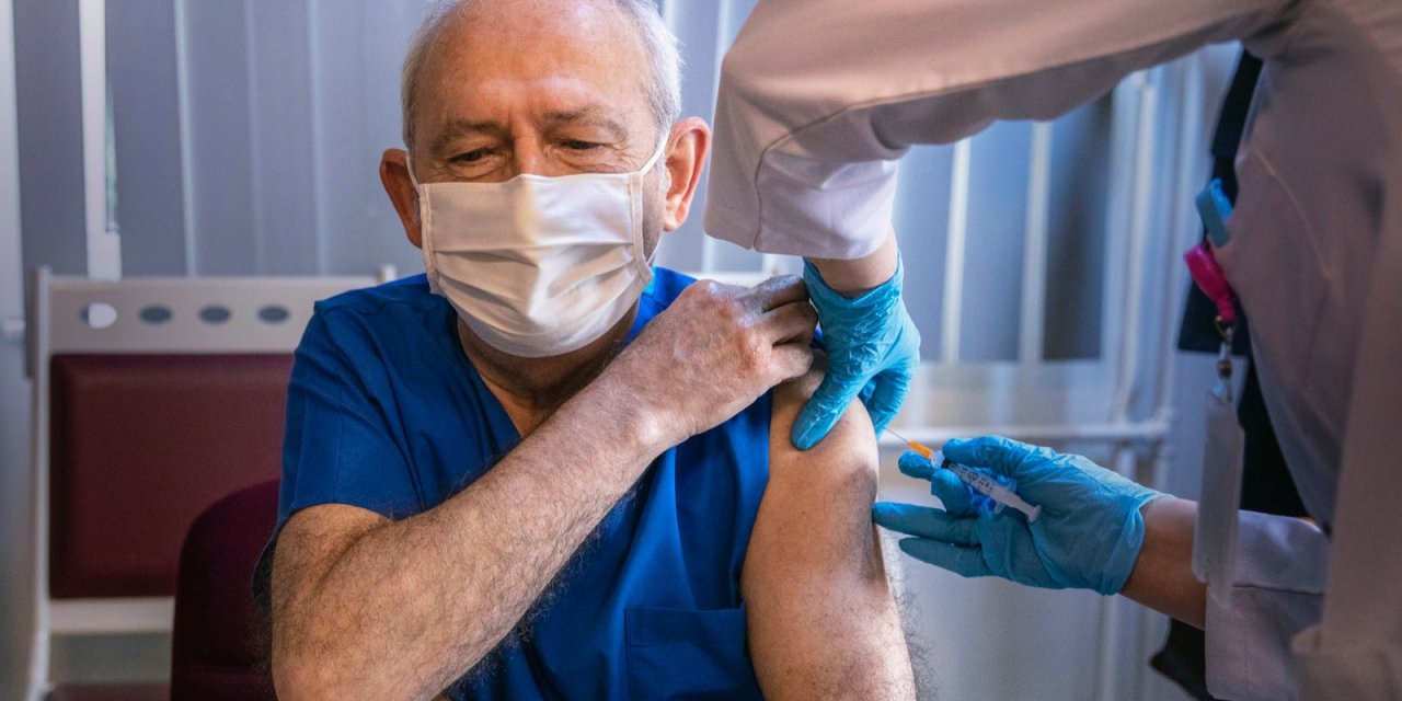 CHP lideri Kılıçdaroğlu koronavirüs aşısı yaptırdı!