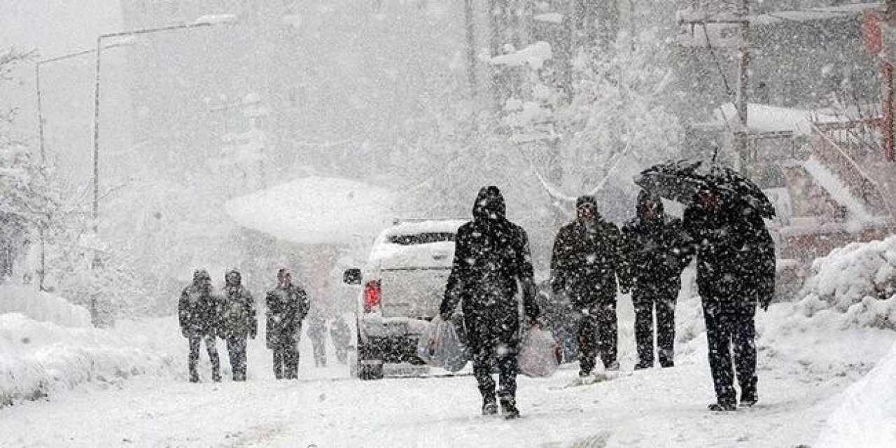 Kar yağışı ne zaman başlayacak? İstanbullular dikkat Meteoroloji saat verdi!