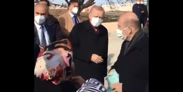 Yaşlı kadın Erdoğan’a seslendi: Açım açım