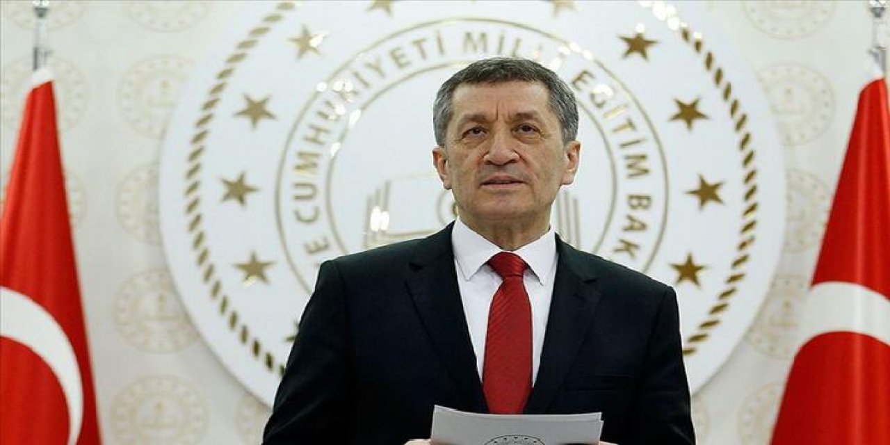 Yüz yüze eğitime nasıl geçilecek? Öğretmenler için aşılama nasıl olacak? Bakan Selçuk'tan açıklama!