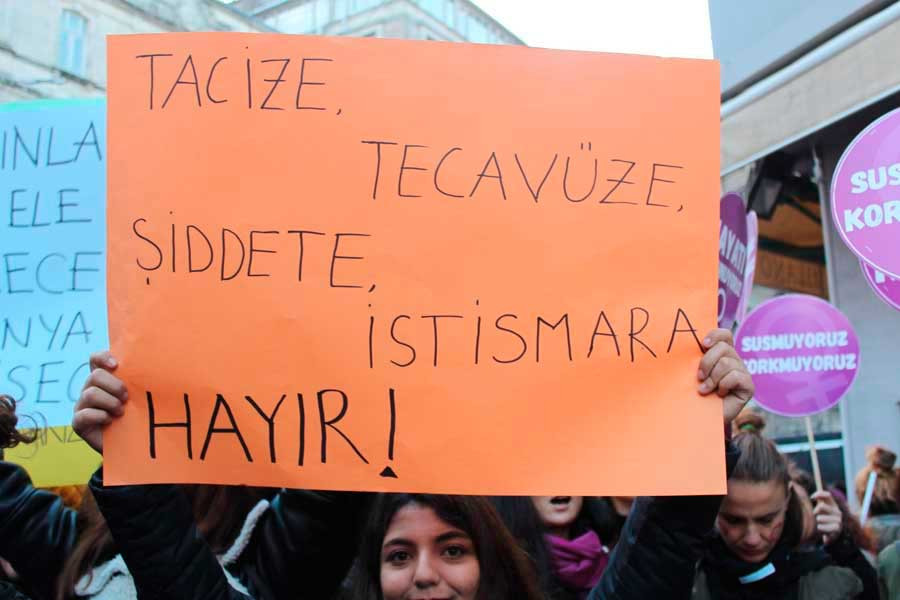 Polisevi’nde cinsel saldırı iddiası!