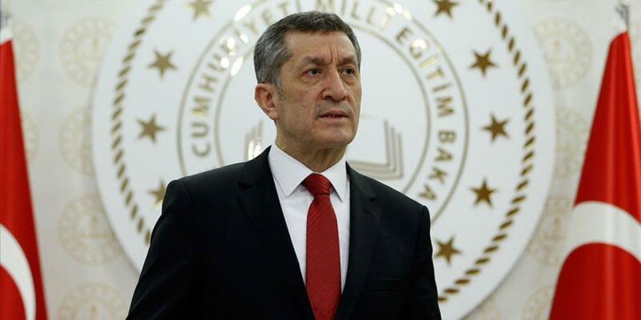 Abdulkadir Selvi yazdı! Verileri iyi gelen bölgelerde okullar açılacak mı? Ziya Selçuk ne zaman aşı olacak?