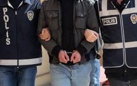 Türkiye'de yakalandı; İki ülke vatandaşlık konusunda birbirine düştü