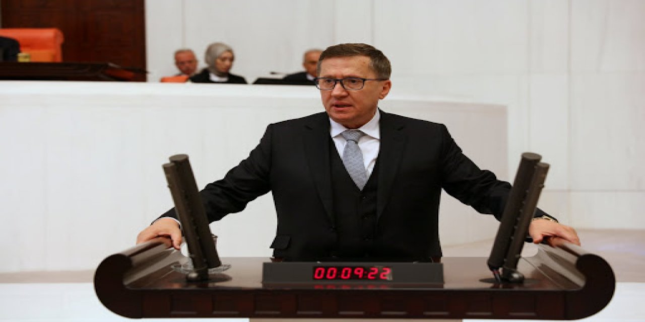 "13 evladımız şehit olmuş gülmek ne demektir" İYİ Partili Lütfü Türkkan Erdoğan ve iktidarı çok sert sözlerle eleştirdi!