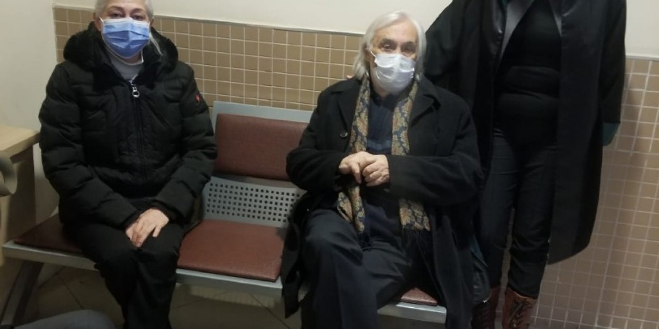 "Cumhurbaşkanına hakaret"ten yargılanıyorlardı...  Savcı mütalaasını açıkladı: Metin Akpınar ve Müjdat Gezen’in hapsi istendi! İşte duruşmanın ayrıntıları: Müjdat Gezen "Türkçe" sözlükle katıldı...