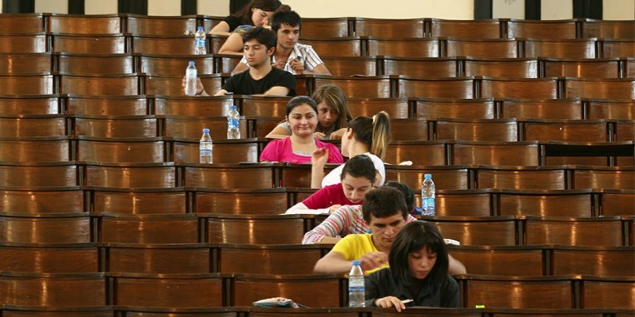 Aynı bölümü 200 puanı aşkın farkla okuyorlar! "İktidarın "Her ile üniversite" politikası nedeniyle YKS’de büyük farklar oluştu!"