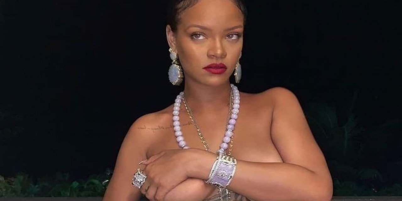 Rihanna’nın üstsüz paylaşımı diplomatik kriz çıkardı! Hindistan ayağa kalktı...