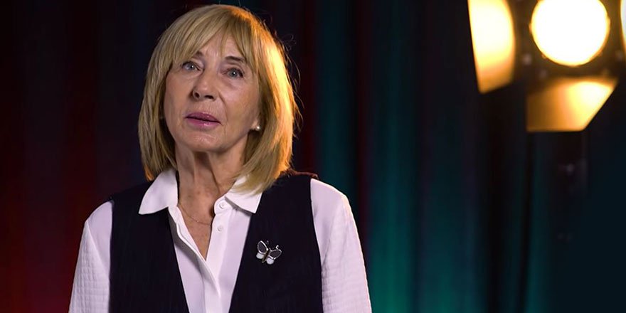 'Kendimi öteki gibi hissediyorum' dedi ve... Ayşe Kulin'den Erdoğan'a: Kara çarşafa da soksalar...