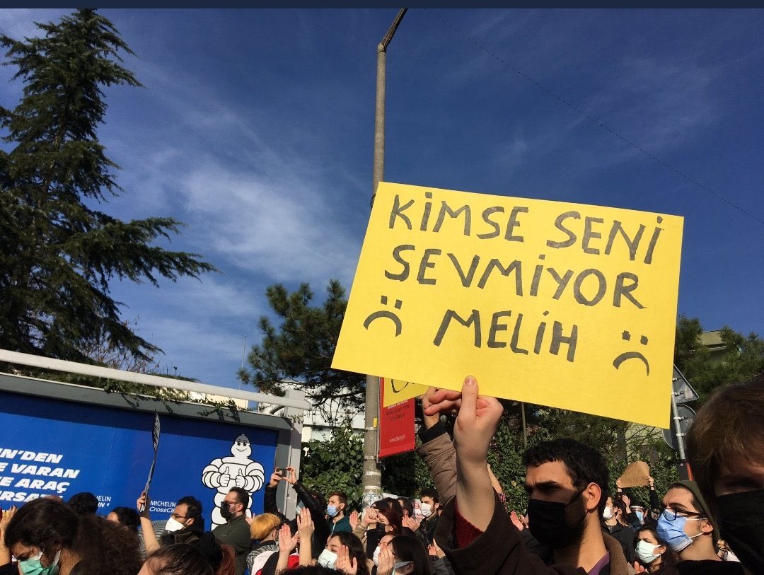 Boğaziçi öğrencileri televizyon kurdu