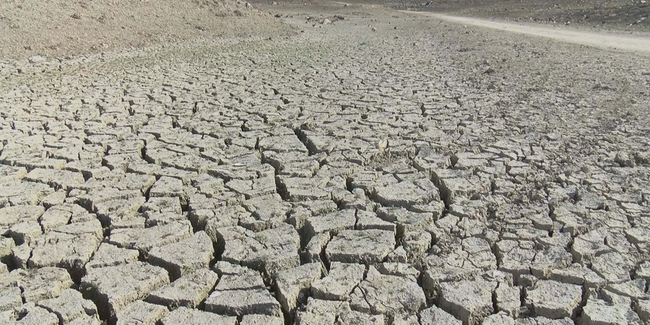İstanbul için kritik uyarı...70-80 günlük su kaldı!
